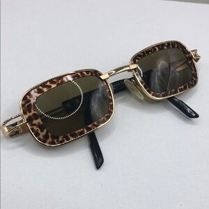 Cazal mod 913 sunglasses Germany vinatge square gold animal print UNISEX.